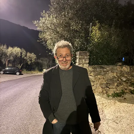 Efe, fondateur d'AGH